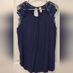 No Boundaries Navy Blue XL Top